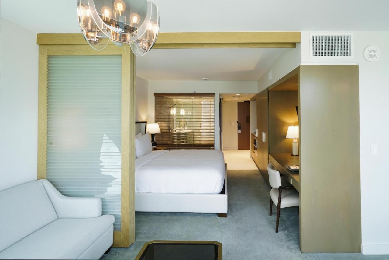 The Ritz-carlton Residences, Waikiki 5*