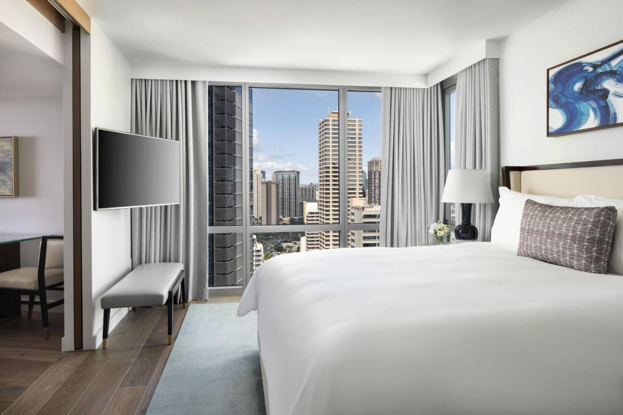 The Ritz-carlton Residences, Waikiki