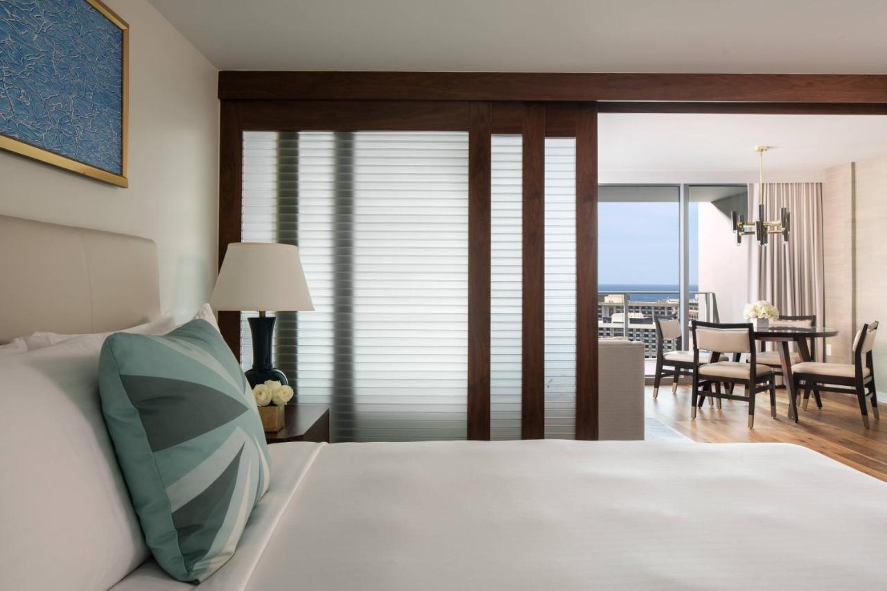 The Ritz-carlton Residences, Waikiki Honolulu