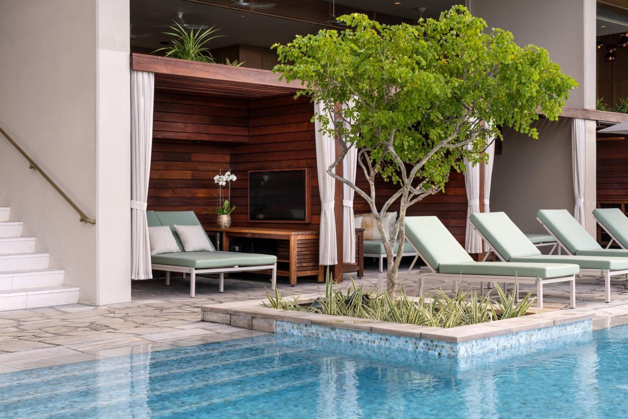 The Ritz-carlton Residences, Waikiki Hotel 5*