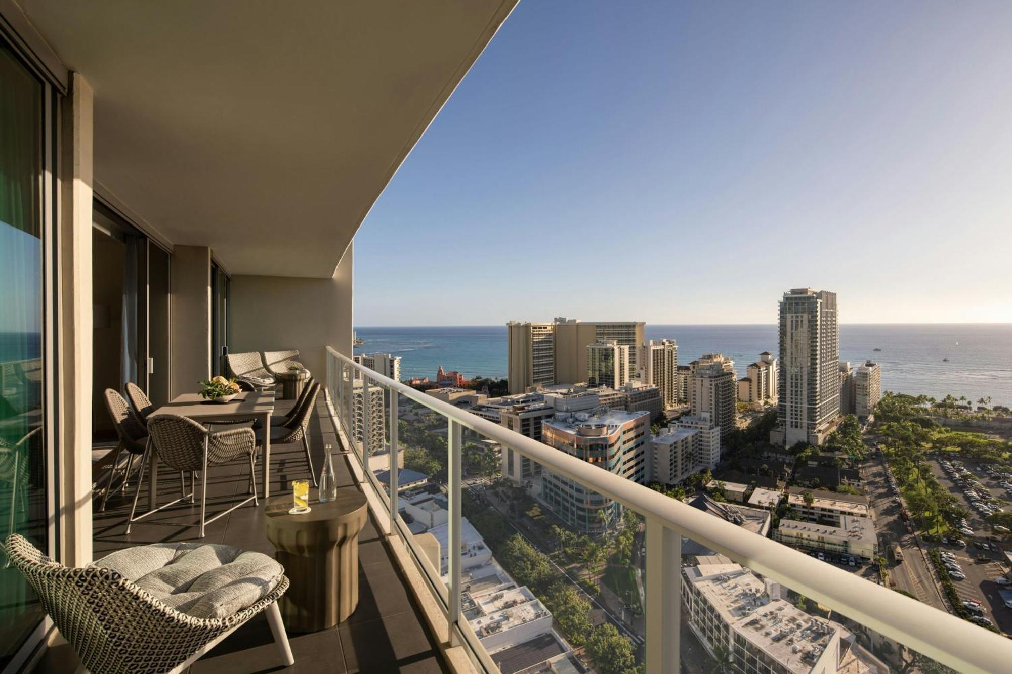 The Ritz-carlton Residences, Waikiki Honolulu