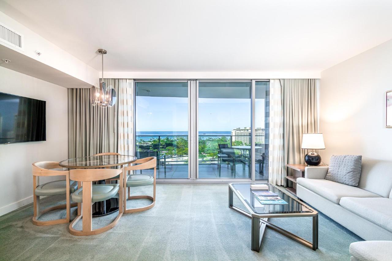 The Ritz-carlton Residences, Waikiki