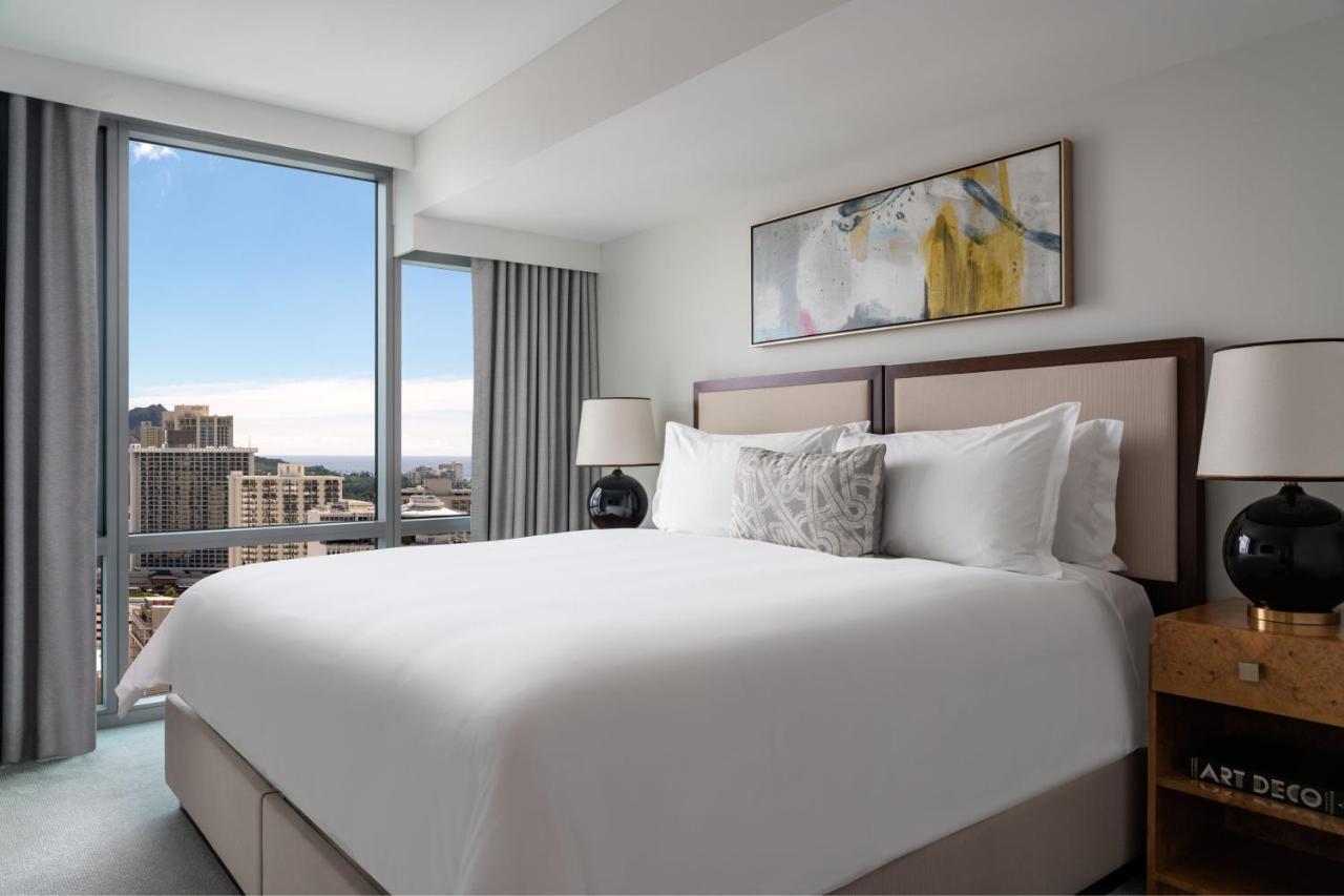The Ritz-carlton Residences, Waikiki Beach Honolulu