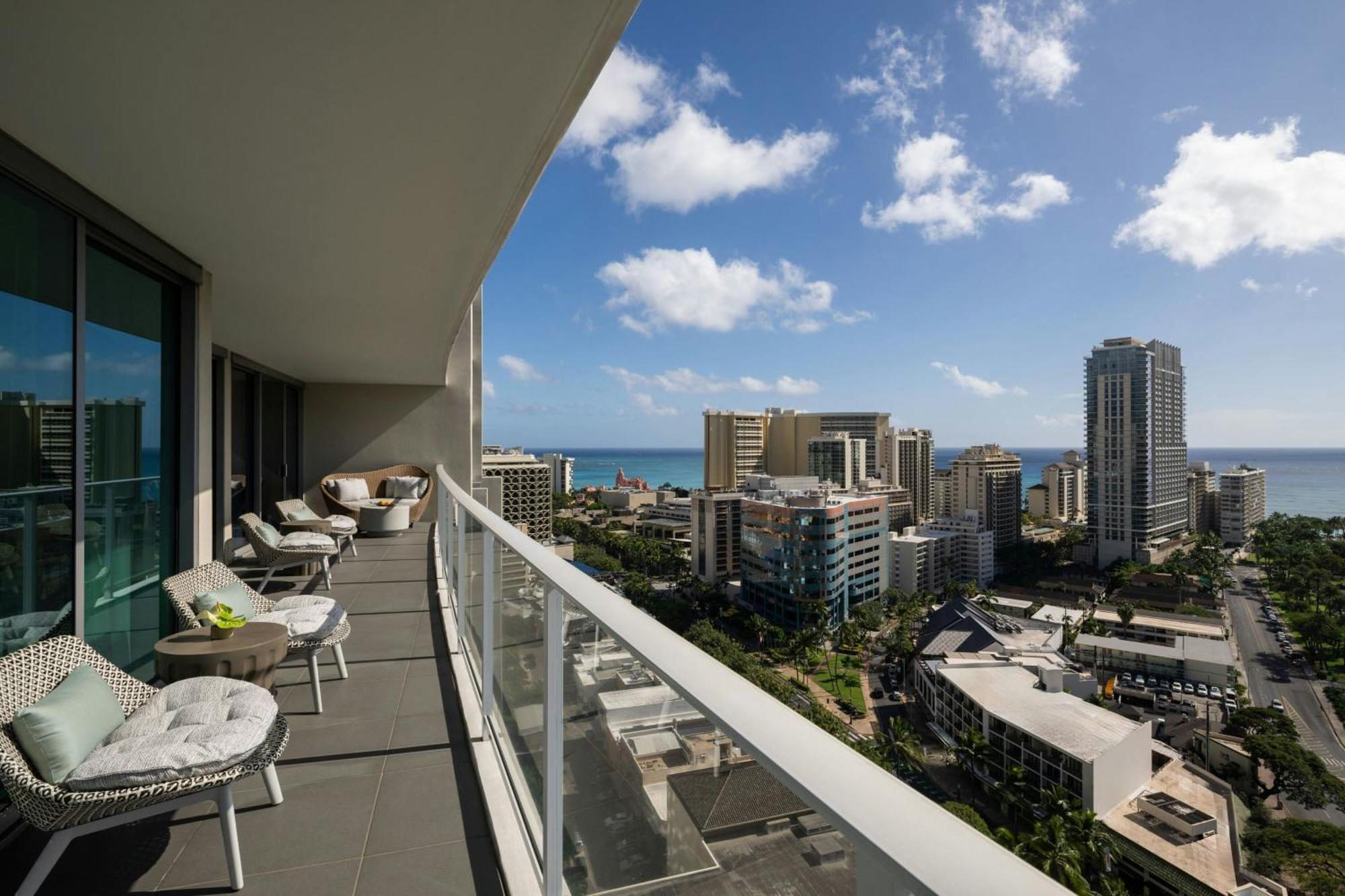 The Ritz-carlton Residences, Waikiki Hotel 5*