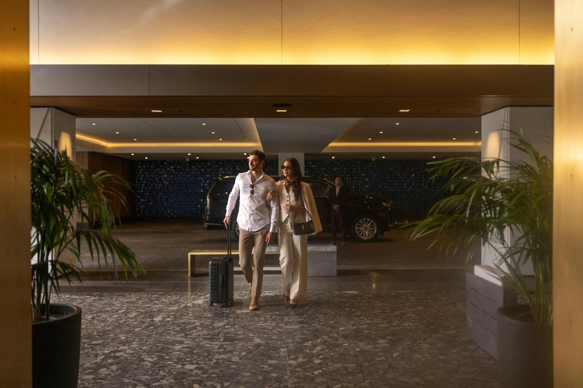 The Ritz-carlton Residences, Waikiki Hotel